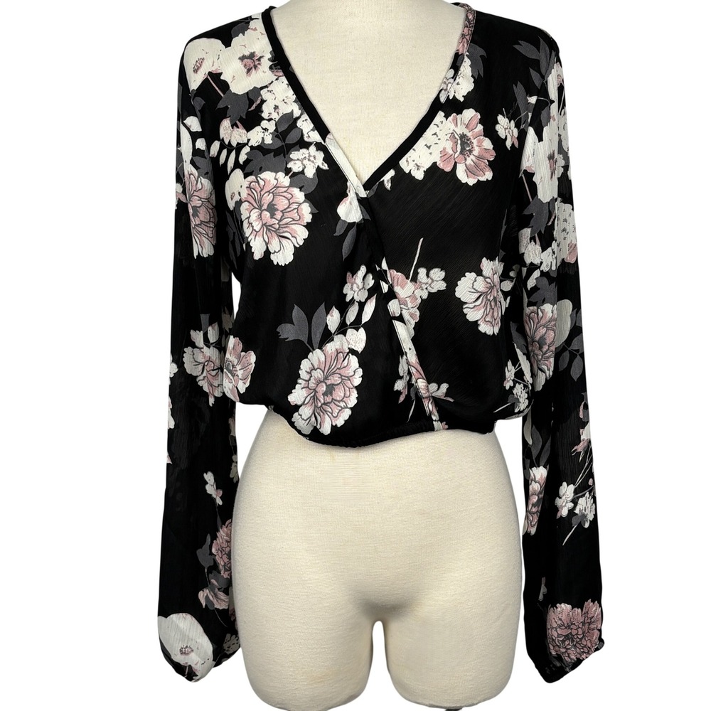 Ivy +‎ Main M Black Floral Chiffon Cropped Wrap Blouse Surplice Whimsigoth